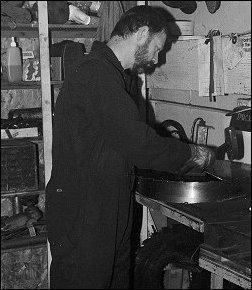 pg4bcg.jpg (21493 bytes)